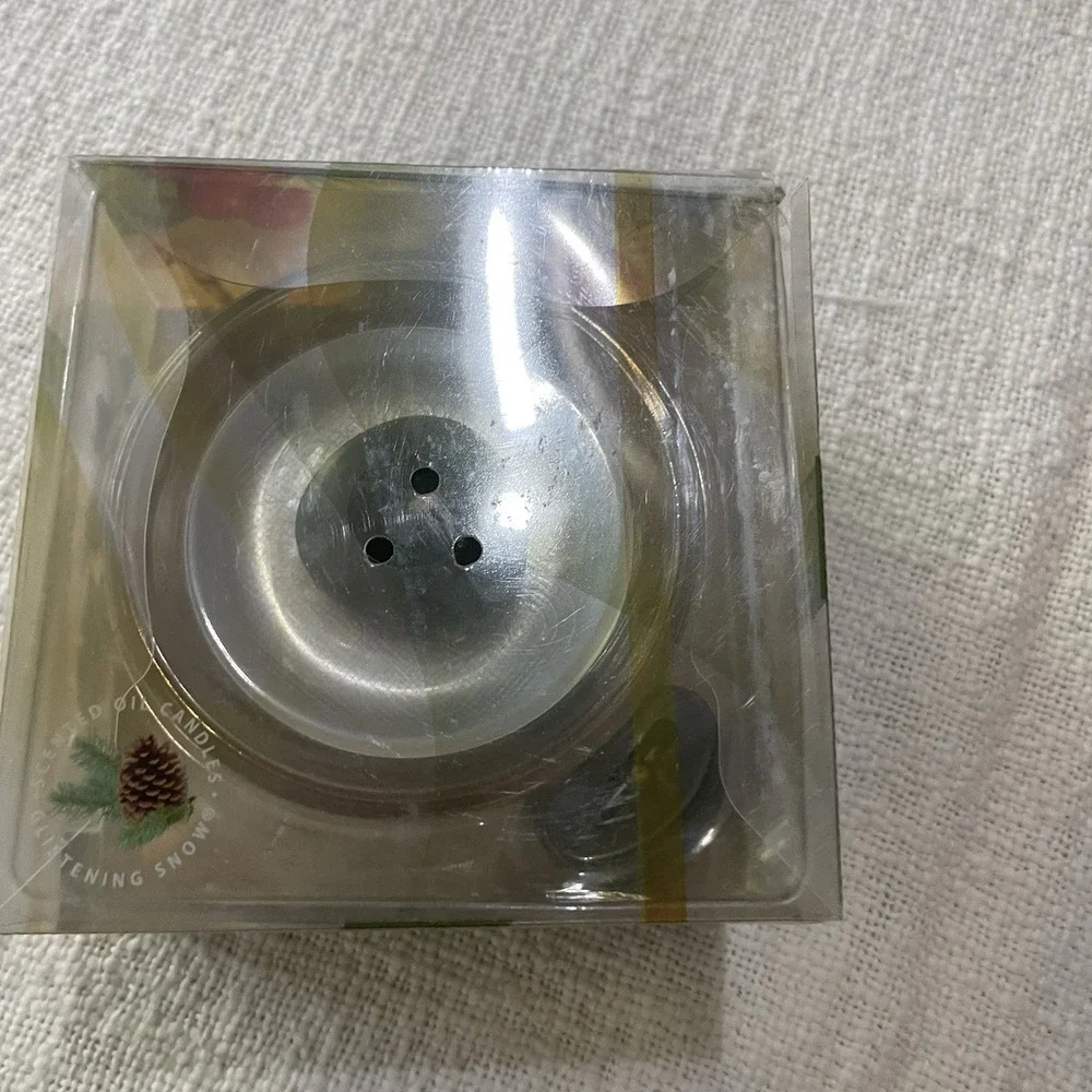 Glade Scented Oil Candle Glistening Snow Glass Holder Refill New Old Stock‎ 2006